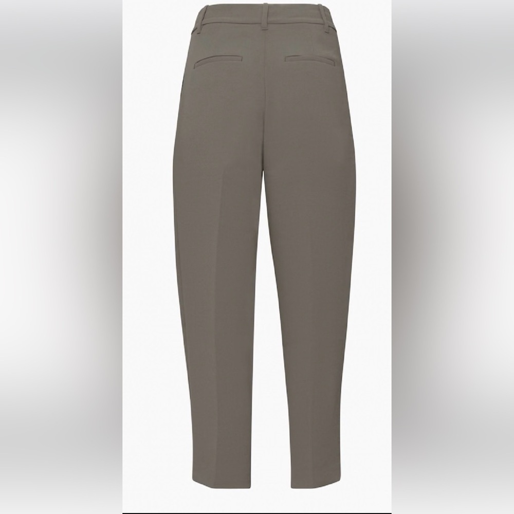 NWT Aritzia Carrot Pants size 16 - Picture 2 of 4